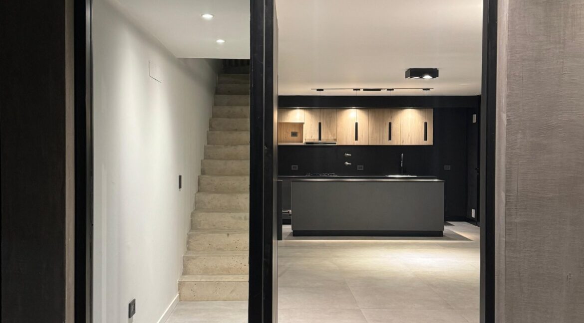 WhatsApp Image 2025-08-20 at 15.01.14