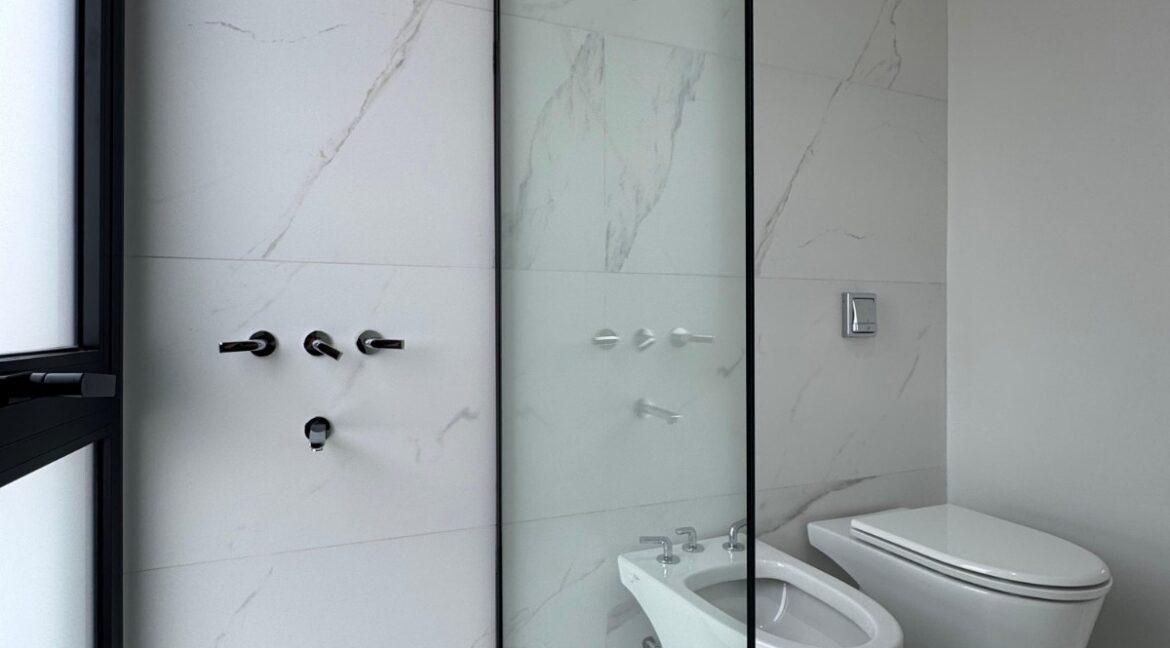 WhatsApp Image 2025-08-20 at 15.01.14 (4)