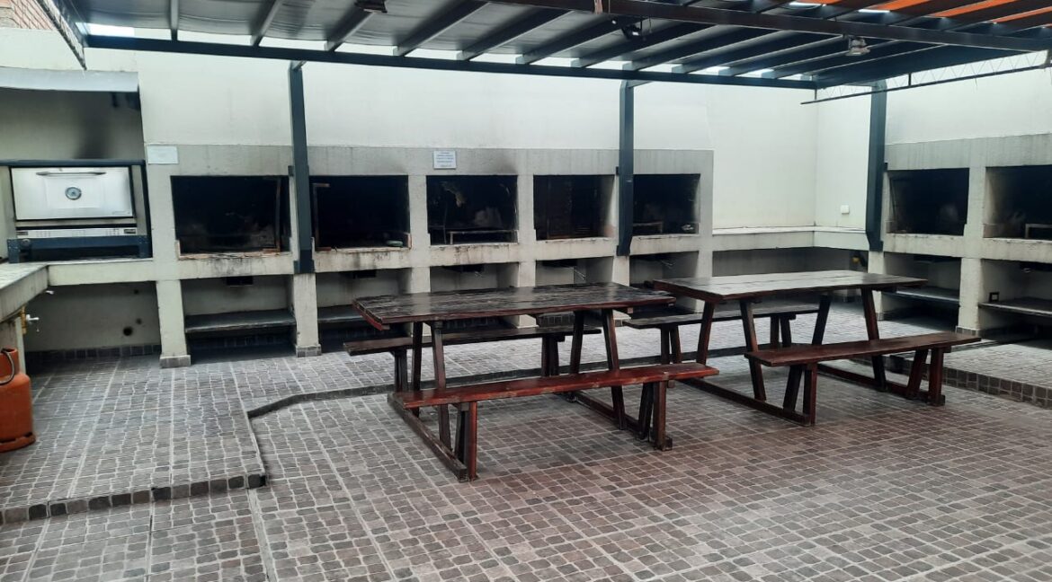 WhatsApp Image 2025-04-07 at 10.01.50