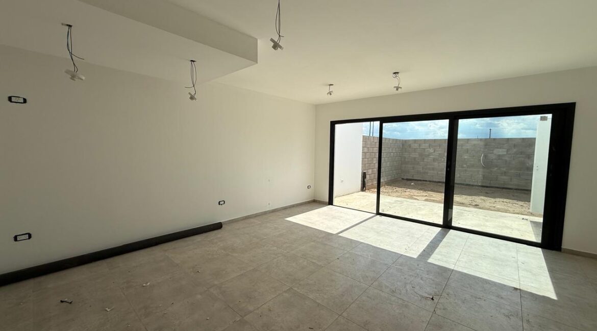 WhatsApp Image 2026-01-07 at 18.22.13 (1)