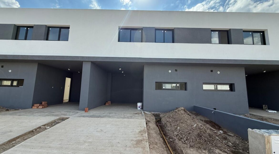 WhatsApp Image 2026-01-07 at 18.22.14 (1)