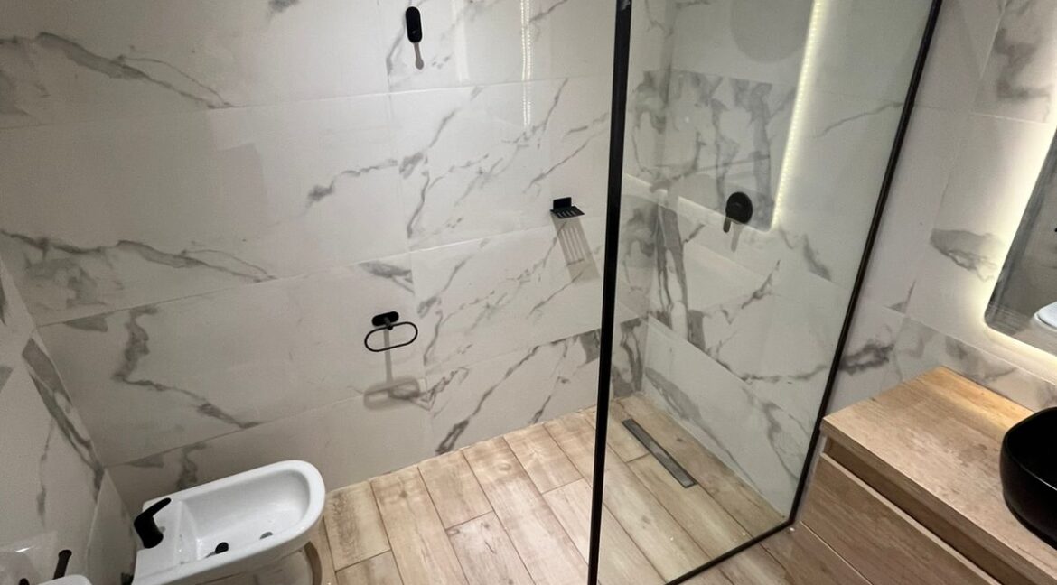 WhatsApp Image 2025-10-07 at 12.52.27 (1)