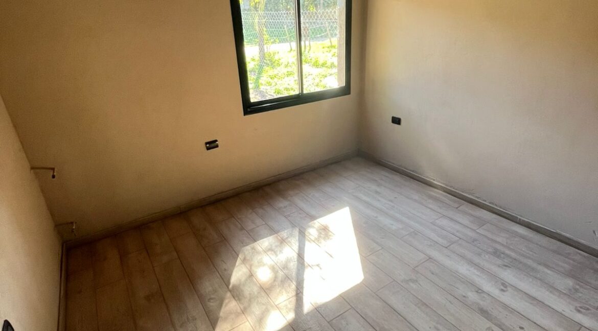 WhatsApp Image 2025-10-07 at 12.52.28 (1)