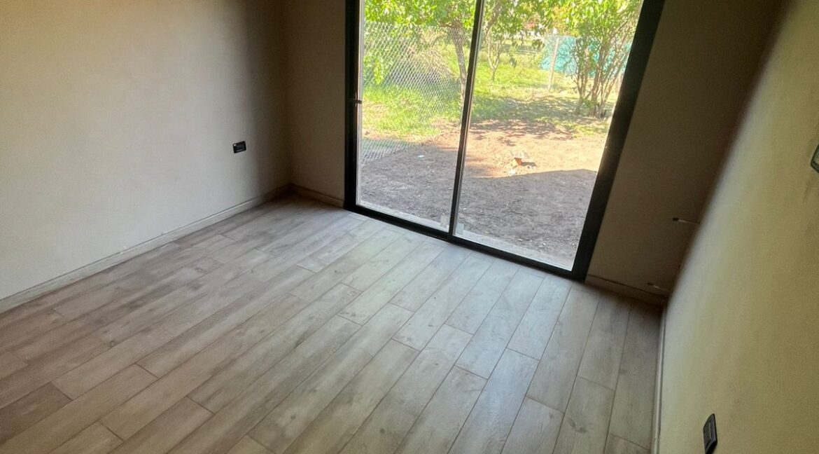 WhatsApp Image 2025-10-07 at 12.52.28