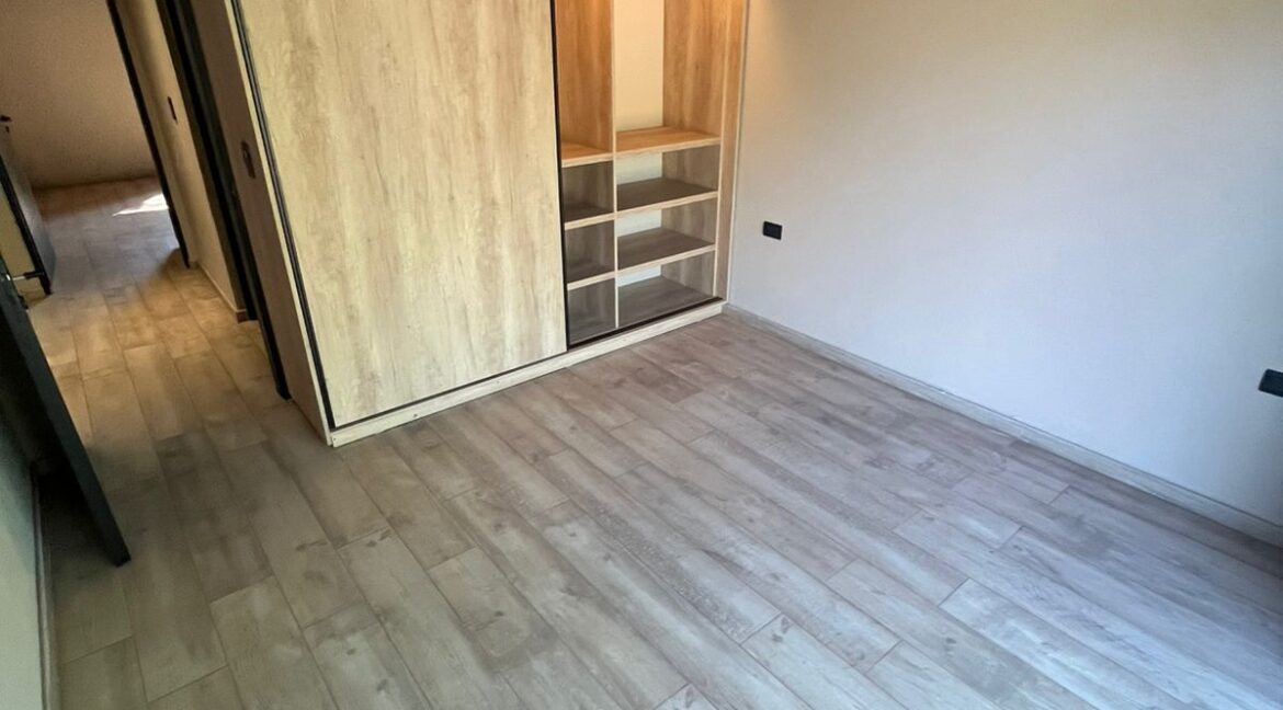 WhatsApp Image 2025-10-07 at 12.52.29