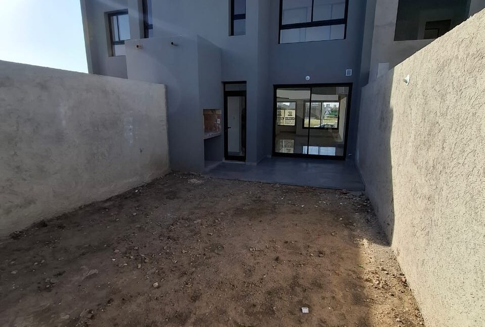 16f391a1-1707-41ee-b285-38400c2e1773