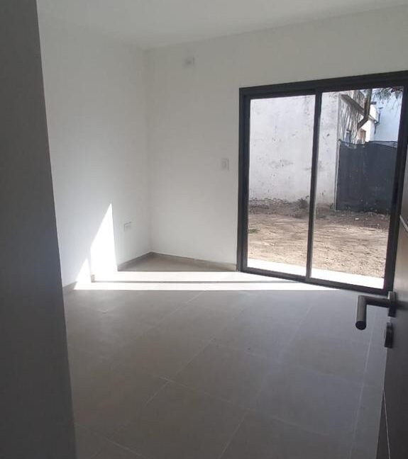 WhatsApp Image 2025-08-30 at 17.29.00 (1)