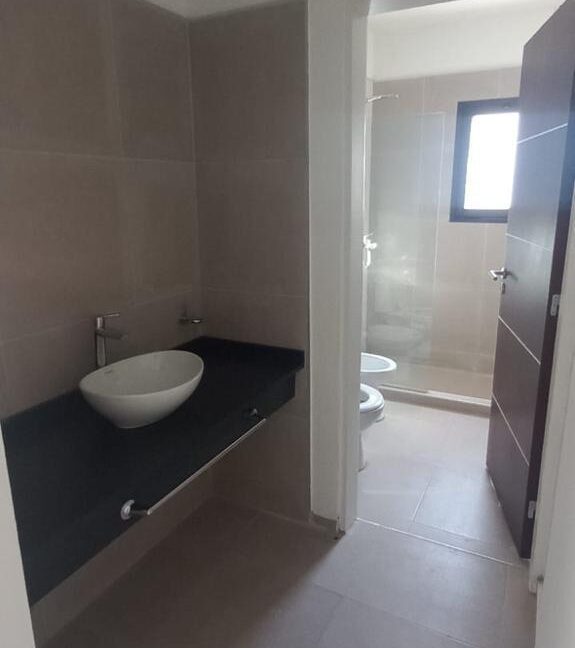 WhatsApp Image 2025-08-30 at 17.29.01