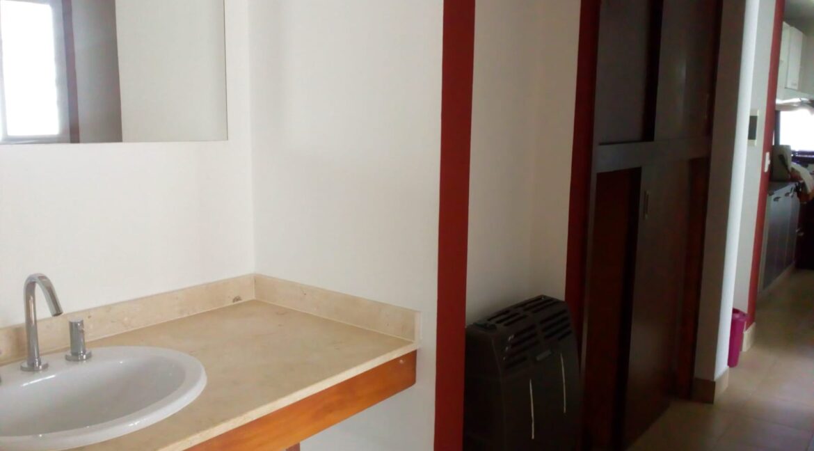 1196b7b8-0737-4ede-9085-6502dfc09354