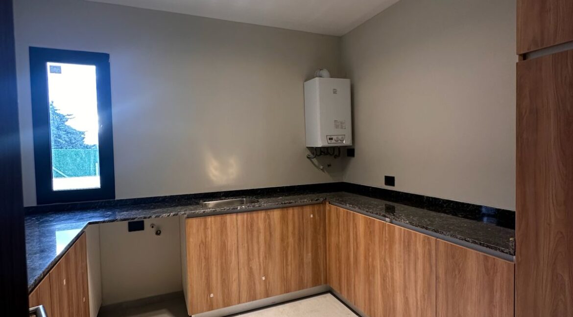 WhatsApp Image 2025-10-14 at 17.57.17 (1)