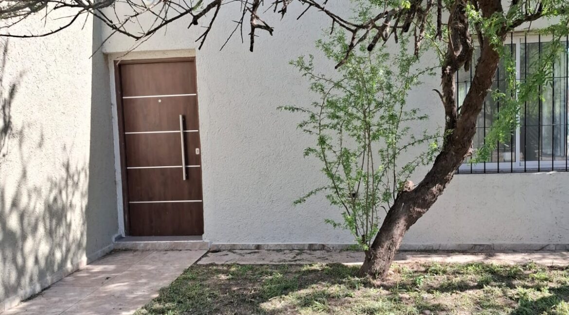 WhatsApp Image 2025-10-15 at 10.54.26 (1)