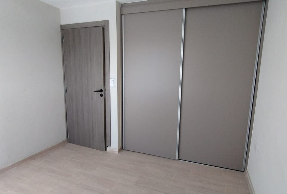 WhatsApp Image 2025-10-16 at 13.14.21 (2)