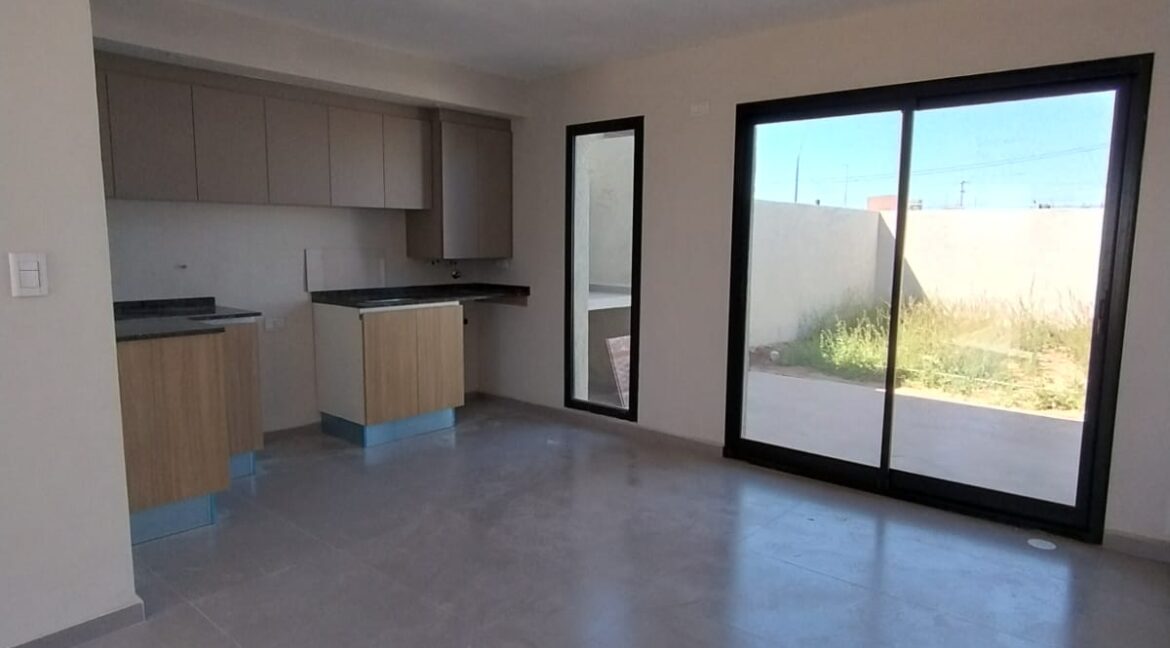 WhatsApp Image 2025-10-16 at 13.14.23 (1)