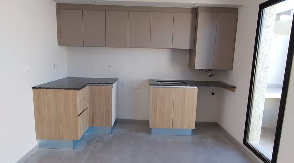 WhatsApp Image 2025-10-16 at 13.14.23 (2)