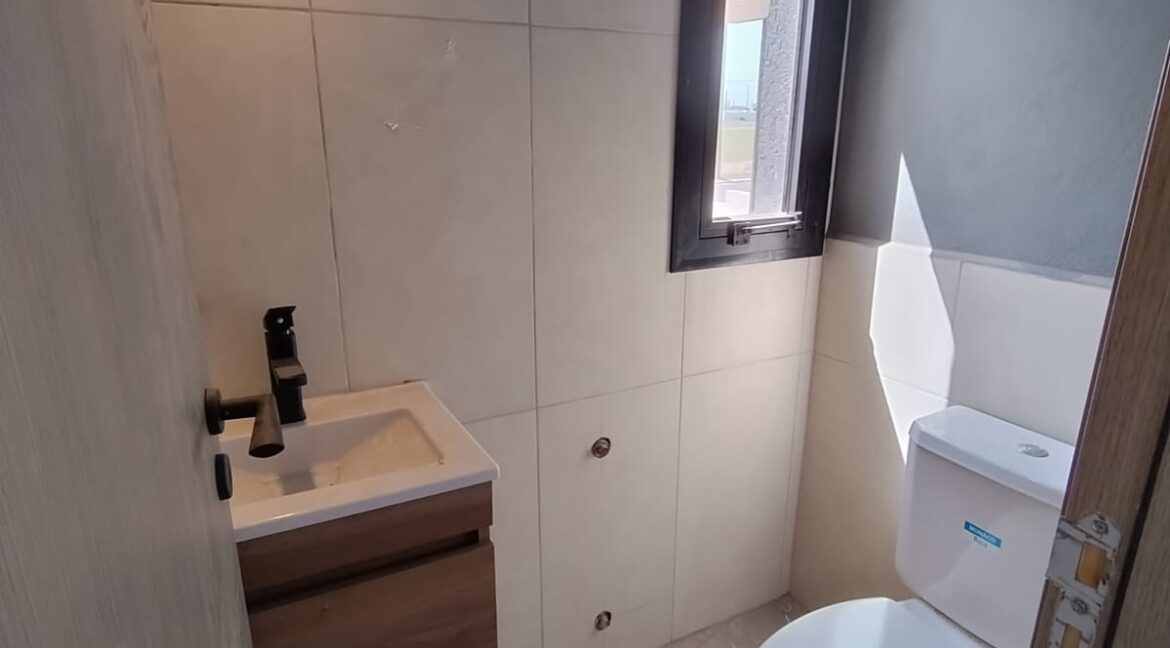 WhatsApp Image 2025-10-16 at 13.14.25