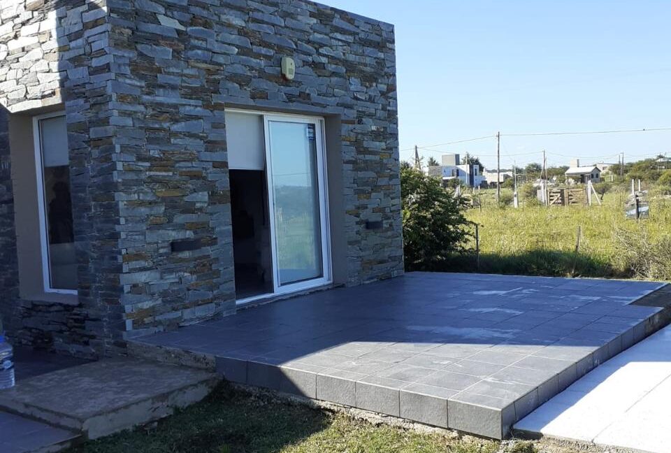 06b0765c-6c5b-4de5-992f-f41e480c1fb8