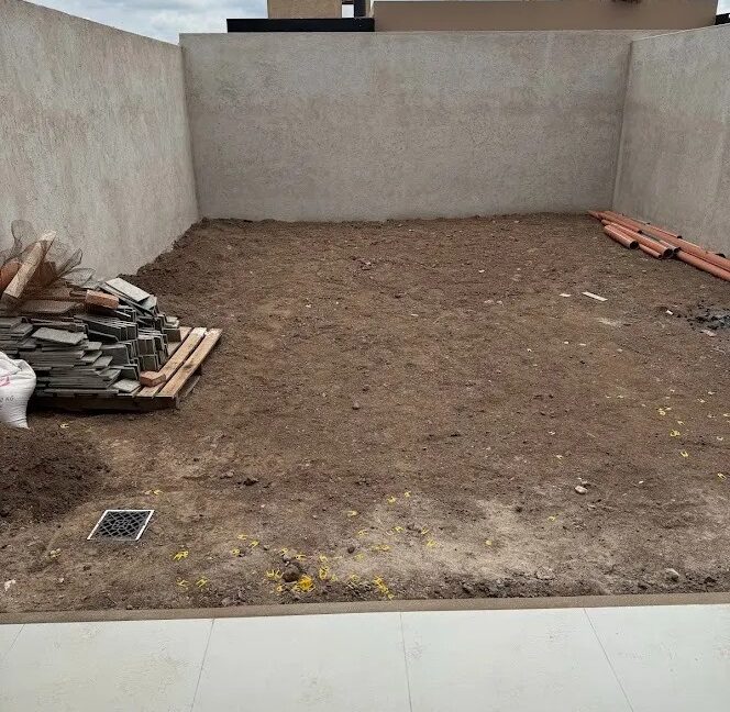 WhatsApp Image 2025-11-10 at 11.10.12 (1)