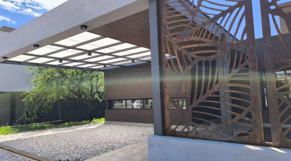 WhatsApp Image 2026-01-12 at 17.30.21 (2)