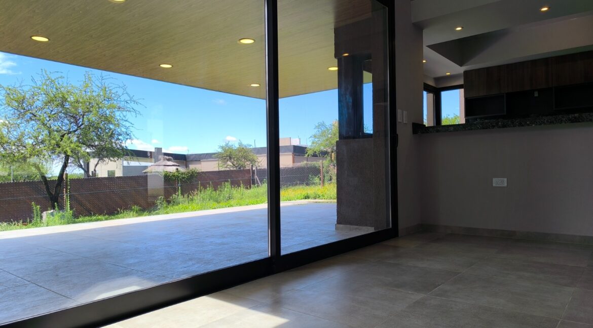 WhatsApp Image 2026-01-12 at 17.30.25