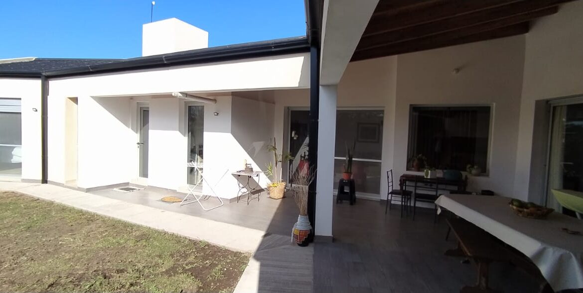 34cee9b6-8c49-40bb-b6a2-c27bdb770b10