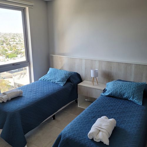 93ff38fb-f8c9-418f-bfd1-709482619d5c