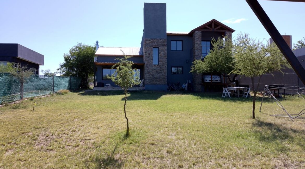 ec9c46f0-66ab-4e2e-9884-616123e34790