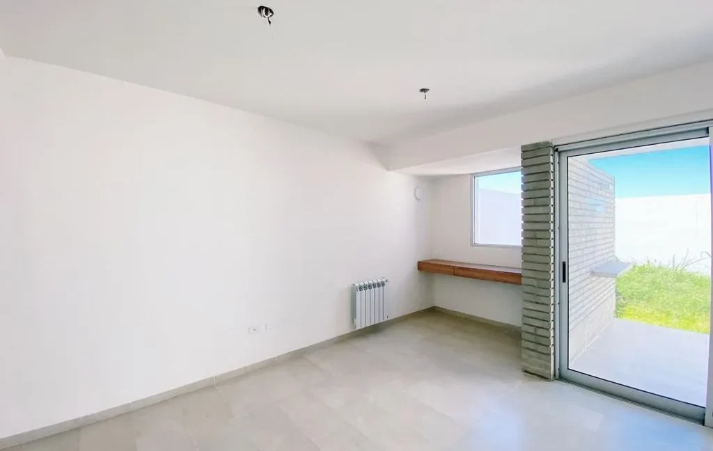 D_693039-MLA90761255262_082025-F