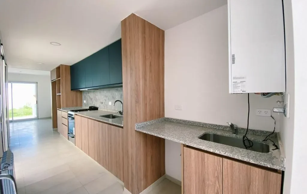 D_729341-MLA90761176060_082025-F