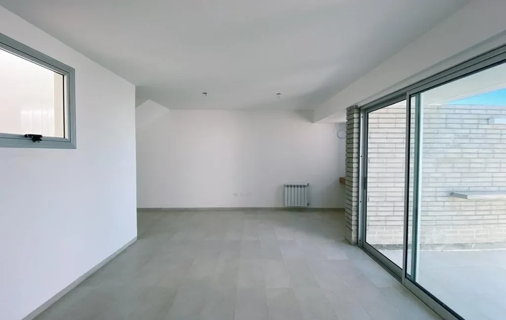 D_934838-MLA90761205576_082025-F