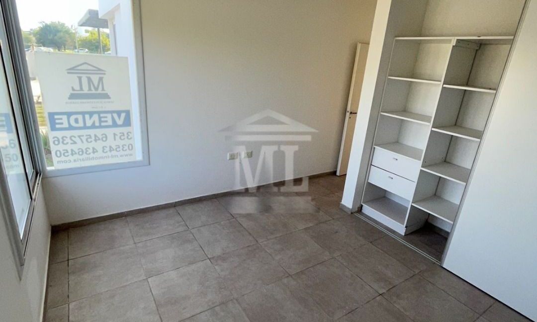 6edab265-4011-4068-8588-dd86c956fc62