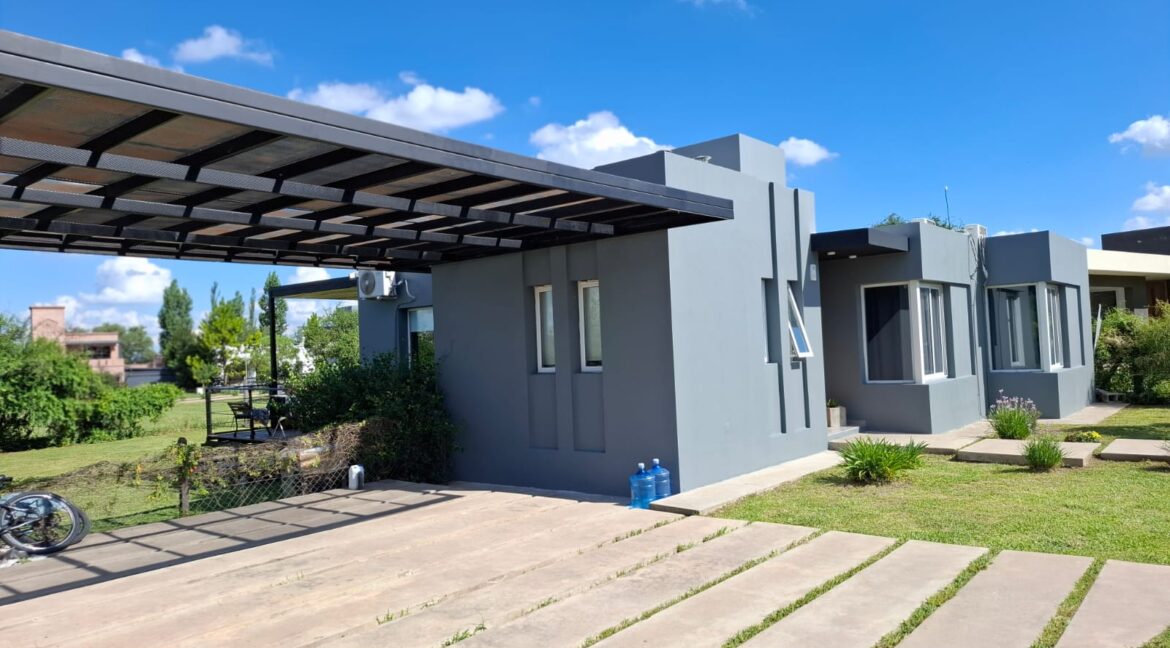 WhatsApp Image 2026-01-16 at 18.30.52 (2)