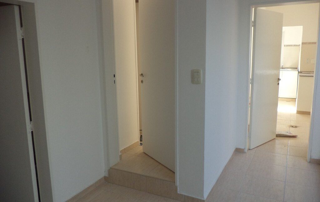 2d5edbb83ede3035ec484fa18fde5d9d.jpg