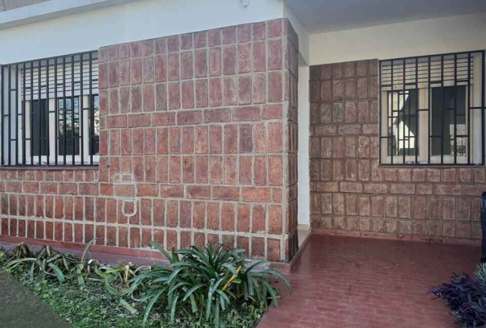 Barrio Centenario (Cerro) - ALQUILER